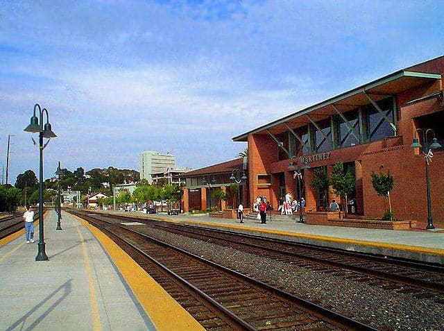 Amtrak Station in Martinez, CA (MTZ)