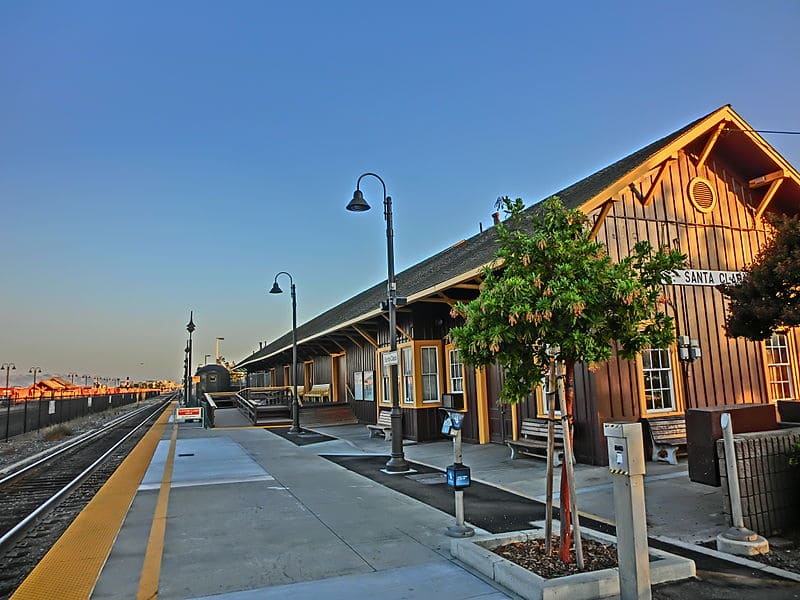 Amtrak Station in Santa Clara, CA – Santa Clara University (SCC)
