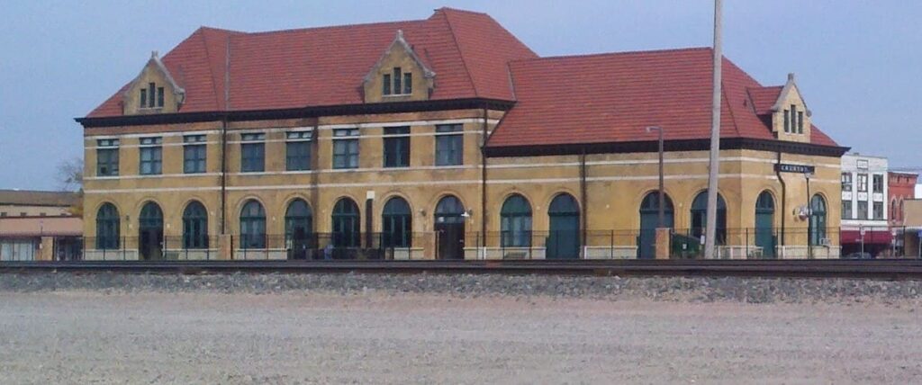 Amtrak Station In Creston, IA (CRN)