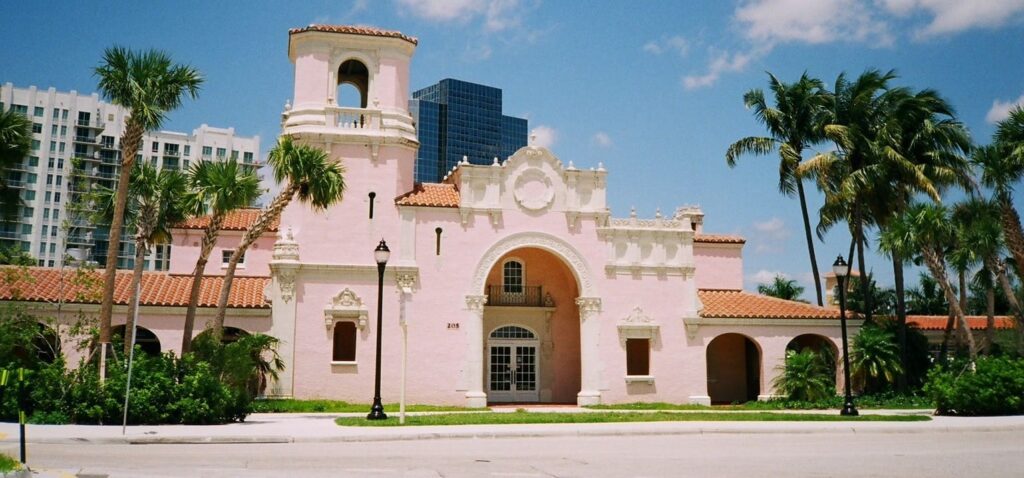 Amtrak Station In West Palm Beach, FL – WPB