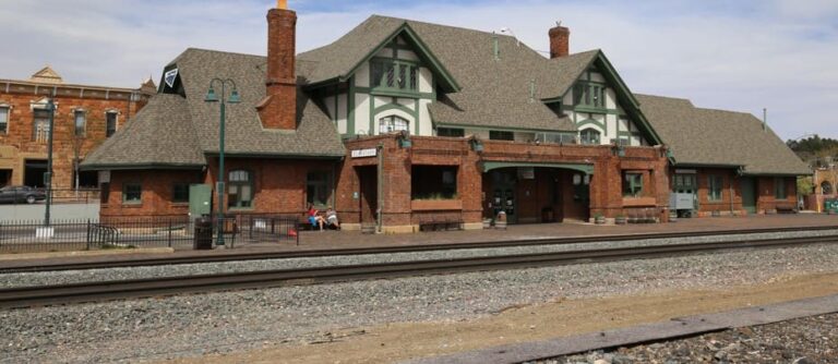 Amtrak Train Station In Flagstaff, AZ (FLG)